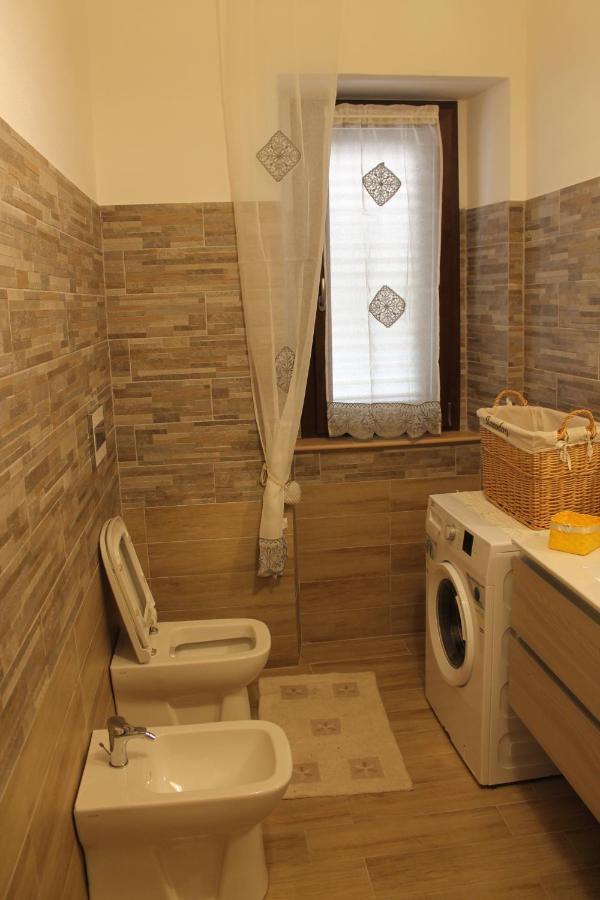 Casa Vacanze Nonna Nunzia Villa Bosa Exterior foto